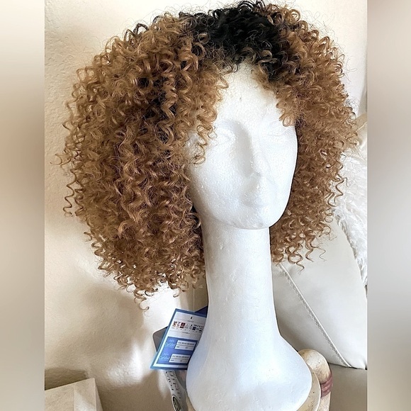 Women’s Curly Ombré Honey Brown Black Full Wig Synthetic Voluminous NWT - Picture 10 of 11